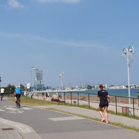 Apartament Blisko Morza กดิเนีย ภายนอก รูปภาพ
