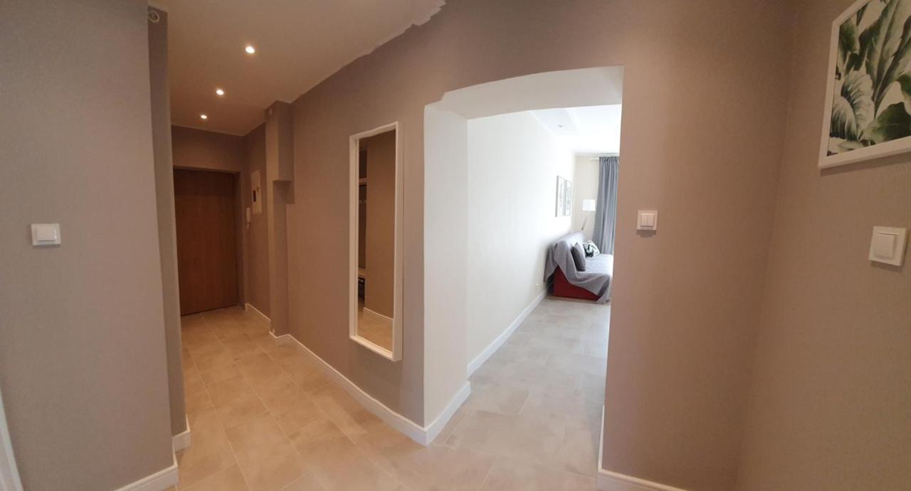 Apartament Blisko Morza กดิเนีย ภายนอก รูปภาพ