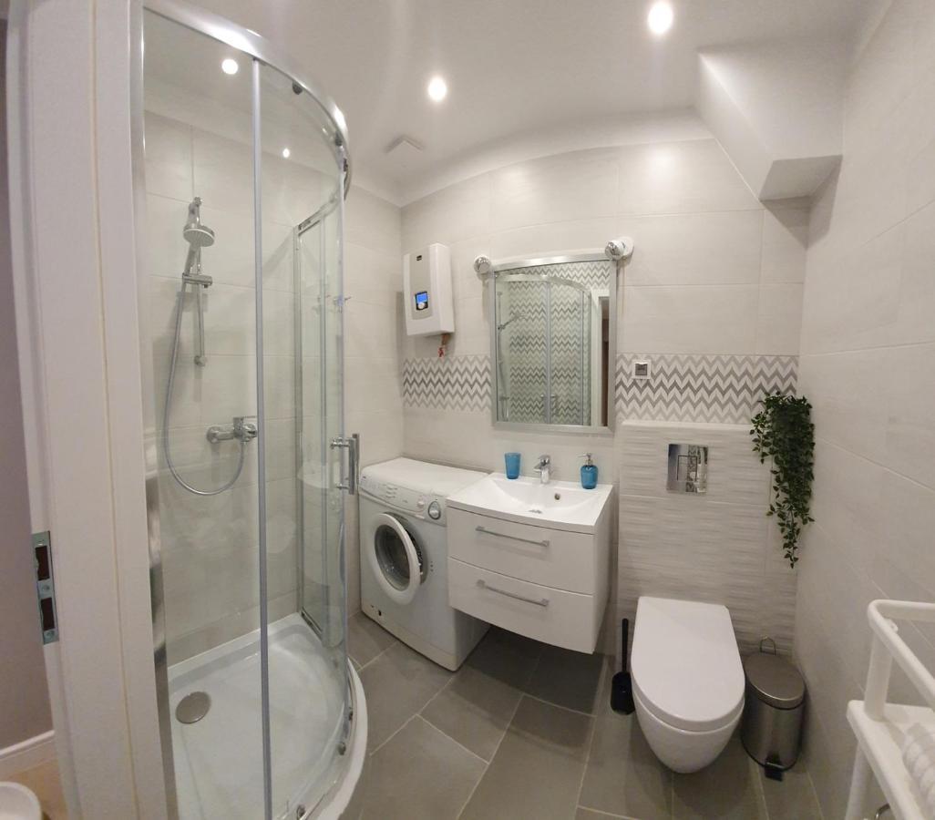 Apartament Blisko Morza กดิเนีย ภายนอก รูปภาพ